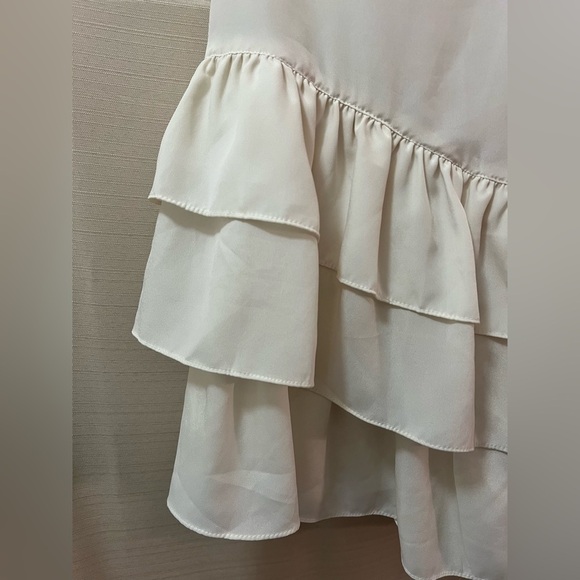 ⚫️ BOGO Annabelle Layered Sleeveless Tank Top with zipper back size (small) - Picture 2 of 7